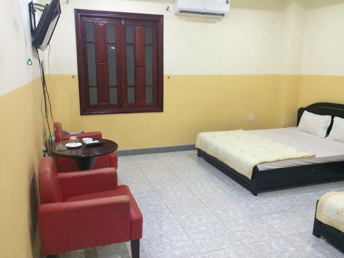 Hung Thinh Hotel Куи Нхон Екстериор снимка