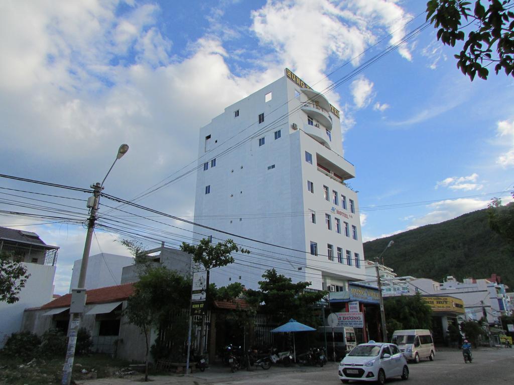 Hung Thinh Hotel Куи Нхон Екстериор снимка